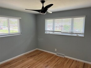 2415 Chesstal St in St. Charles, MO - Building Photo - Building Photo