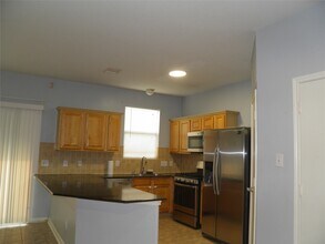 8026 Fisher Glen Ln in Houston, TX - Building Photo - Building Photo