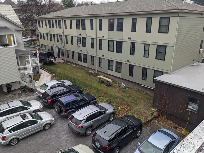 91 S Willard St, Unit 93A in Burlington, VT - Building Photo - Building Photo