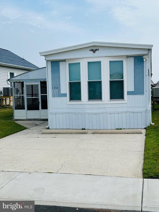 132 Sandyhill Dr in Ocean City, MD - Building Photo