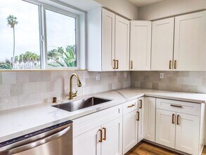 3811 W Exposition Blvd in Los Angeles, CA - Building Photo - Building Photo