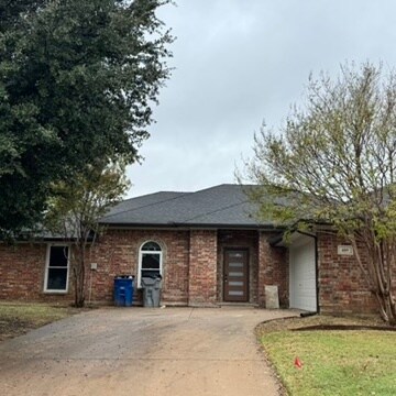 409 Hardwicke Ln in Little Elm, TX - Building Photo - Building Photo