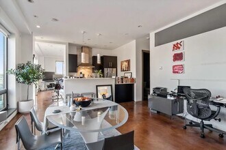 36 A St, Unit 5B in Boston, MA - Building Photo - Building Photo