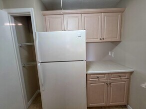 6080 Forest Hill Blvd in West Palm Beach, FL - Building Photo - Building Photo