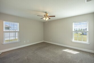 7020 White Pine Ave in Statesboro, GA - Building Photo - Building Photo