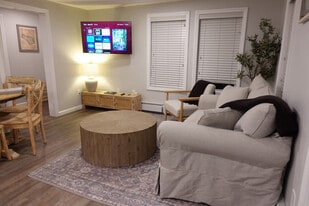 301 Portsmouth Ave in Seabrook, NH - Building Photo