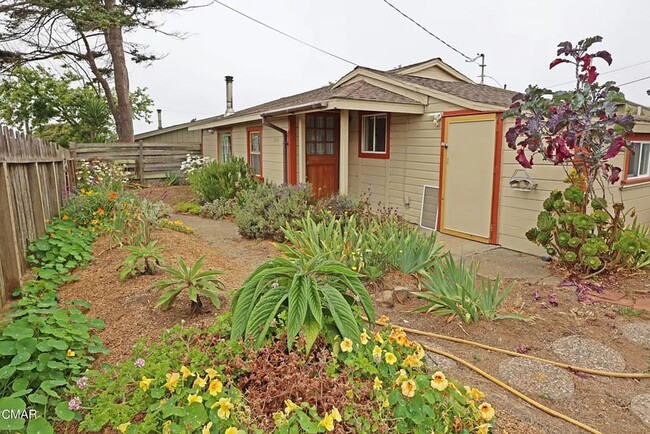 property at 370 S Whipple St
