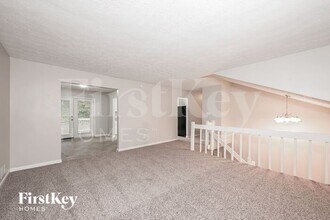 3393 Hollow Tree Dr in Decatur, GA - Building Photo - Building Photo