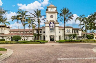 5674 Eleuthera Way in Naples, FL - Building Photo - Building Photo