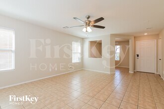 987 Eureka Dunes Ave in Henderson, NV - Building Photo - Building Photo