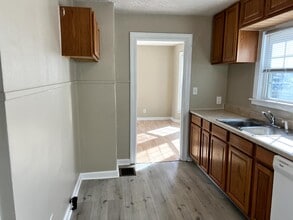 1360 Hunt St in Richmond, IN - Building Photo - Building Photo
