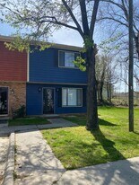 800-8B5 Fargo St in Durham, NC - Building Photo