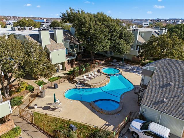 3101 Sondra Dr in Fort Worth, TX - Foto de edificio - Building Photo