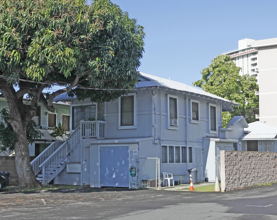 HL-20 in Honolulu, HI - Building Photo