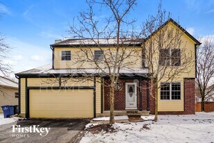7809 Astra Cir in Reynoldsburg, OH - Building Photo