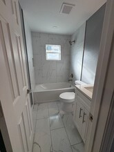 4744 West Dr in Ft. Myers, FL - Building Photo - Building Photo