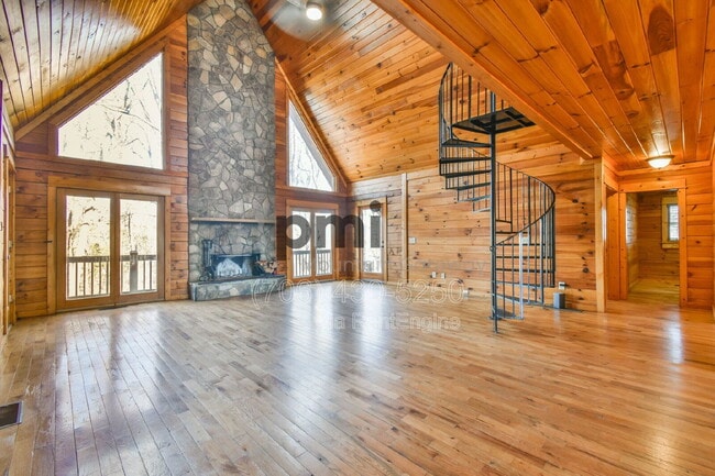 461 River Estates Rd in Cleveland, GA - Building Photo - Building Photo