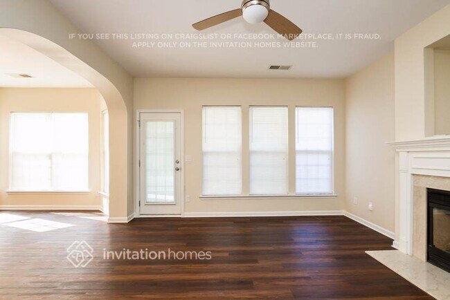 3325 Glamorgan Ct in Charlotte, NC - Building Photo - Building Photo