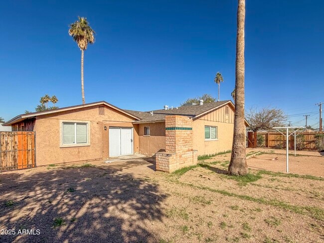 6301 W Earll Dr in Phoenix, AZ - Building Photo - Building Photo