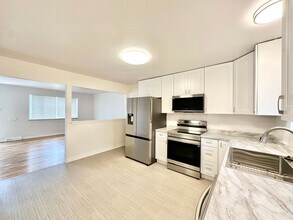5885 W 5th Ave in Denver, CO - Building Photo - Building Photo