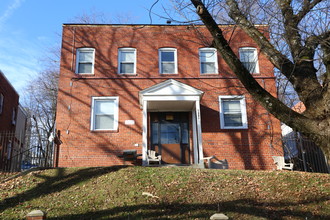 3117 Buena Vista Ter SE in Washington, DC - Building Photo - Building Photo