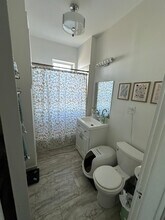 1197 Commonwealth Ave in Boston, MA - Foto de edificio - Building Photo