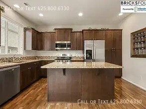 8119 175th St E in Puyallup, WA - Building Photo - Building Photo