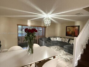 20875 NW 4 St in Pembroke Pines, FL - Building Photo - Building Photo