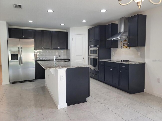 3417 Yarian Dr in Haines City, FL - Building Photo - Building Photo