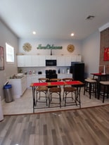 1700 Frenchmen St in New Orleans, LA - Building Photo