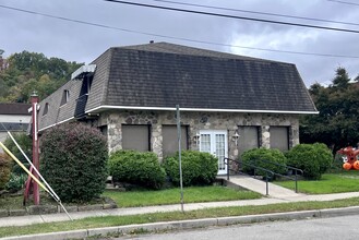 318 Main St in Wampum, PA - Building Photo - Primary Photo