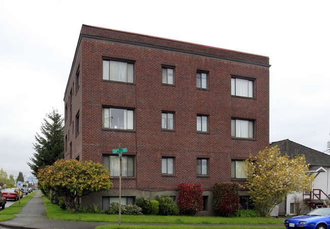 2331 Rockefeller Ave in Everett, WA - Building Photo - Building Photo