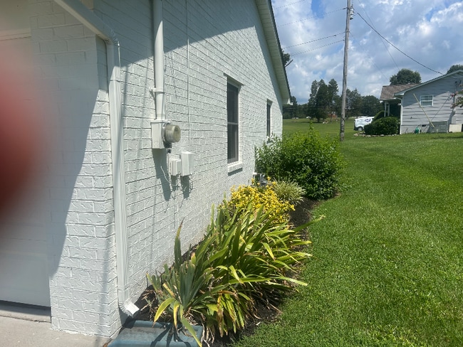 5709 Joseph Dr in Knoxville, TN - Foto de edificio - Building Photo