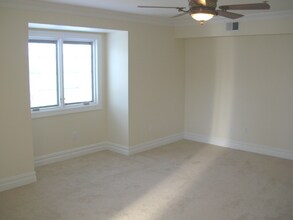 83 Market St in Park Ridge, NJ - Building Photo - Building Photo
