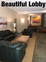 Executive House Apartments in Bridgeport, CT - Building Photo