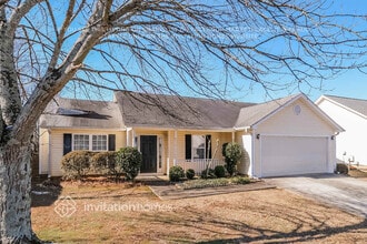 211 Ashland Creek Ct in Lawrenceville, GA - Foto de edificio - Building Photo