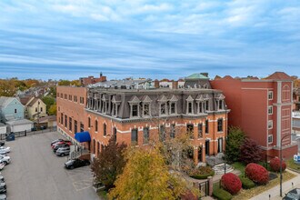 The Knights @ 506 Delaware in Buffalo, NY - Building Photo - Building Photo