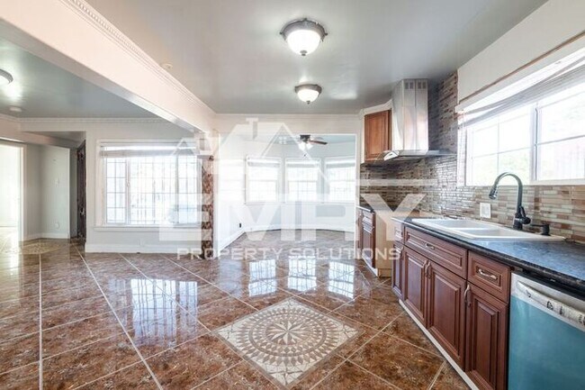 3652 Platt Ave in Lynwood, CA - Building Photo - Building Photo