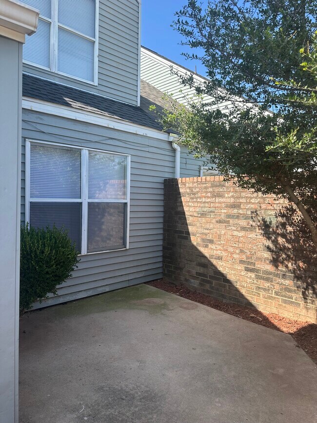 9810 Walnut Ln in Midwest City, OK - Building Photo - Building Photo