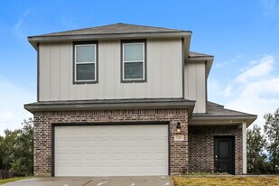 12469 Lake Conroe Hills Dr in Willis, TX - Building Photo