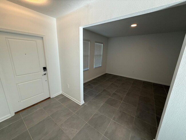1002 John Jacob Rd in Davenport, FL - Building Photo - Building Photo