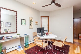 3833 N Southport Ave in Chicago, IL - Building Photo - Building Photo
