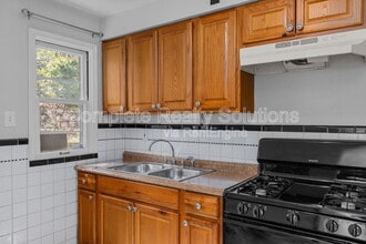 10366 Ashbrook Dr in St. Louis, MO - Building Photo - Building Photo