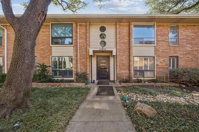 10019 Regal Park Ln in Dallas, TX - Building Photo - Building Photo