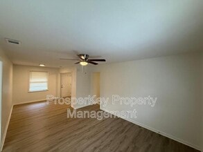 3127 Latona Dr SW in Atlanta, GA - Building Photo - Building Photo