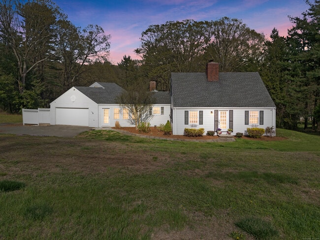 property at 486 Deercliff Rd