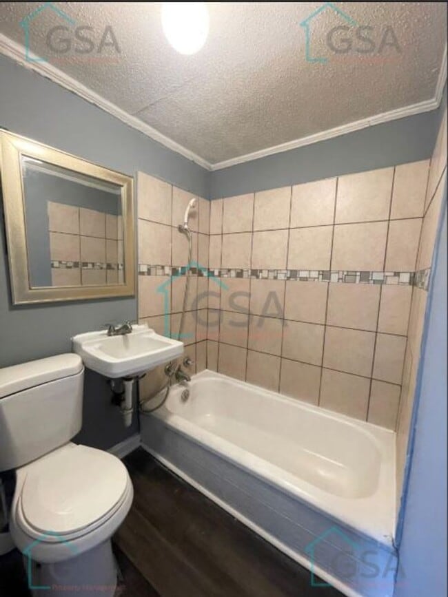 406 Furman Rd in Greenville, SC - Building Photo - Building Photo