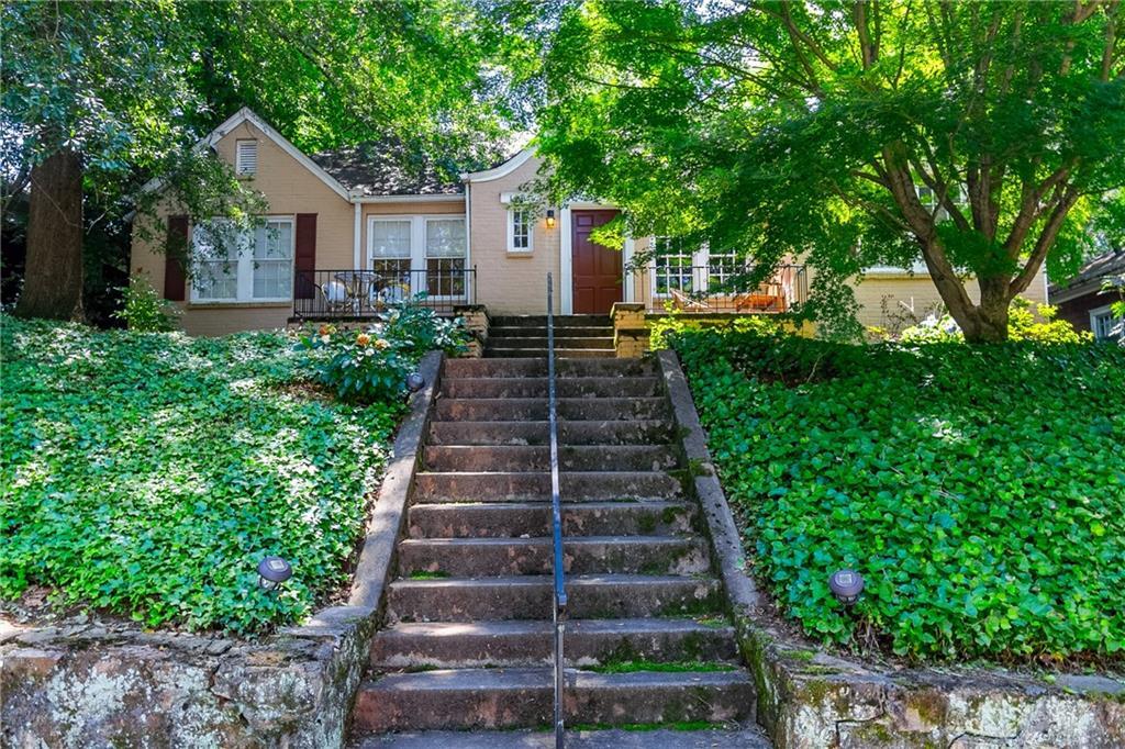 1001 Amsterdam Ave NE in Atlanta, GA - Building Photo
