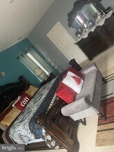 1037 Suffolk Dr in Monroe, NJ - Building Photo - Building Photo