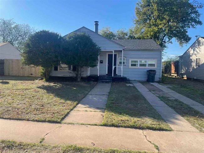 property at 3310 Sherwood Ln